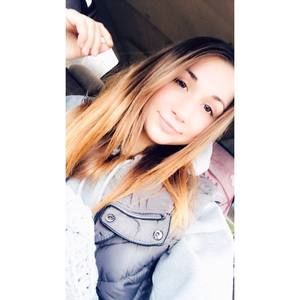 Meet your Posher, Ariel